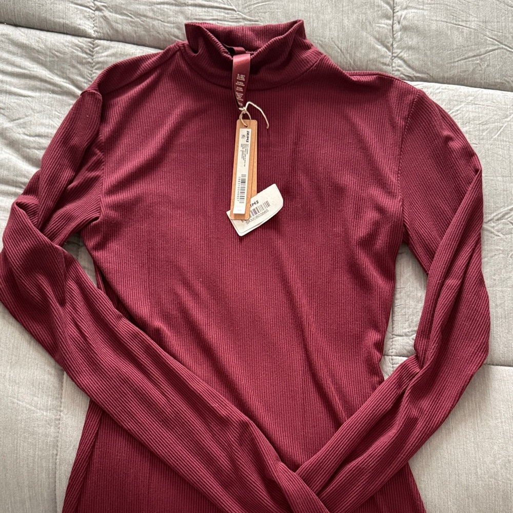 SKIMS Soft Lounge Mock Neck In Bordeaux-RARE